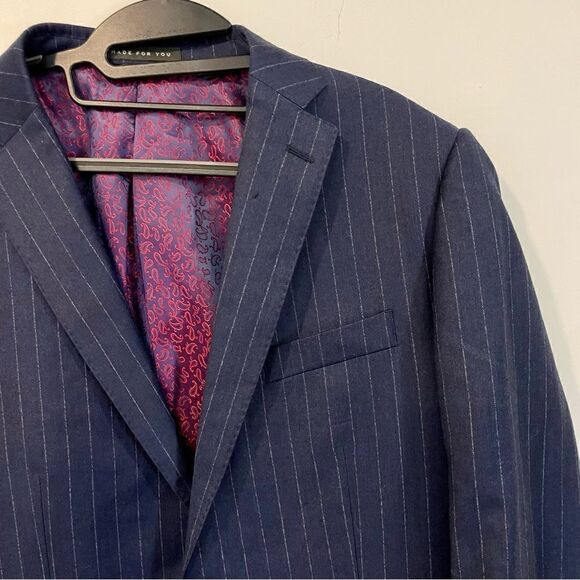 Men's Navy Pinstripe Blazer - Picture 3 of 13